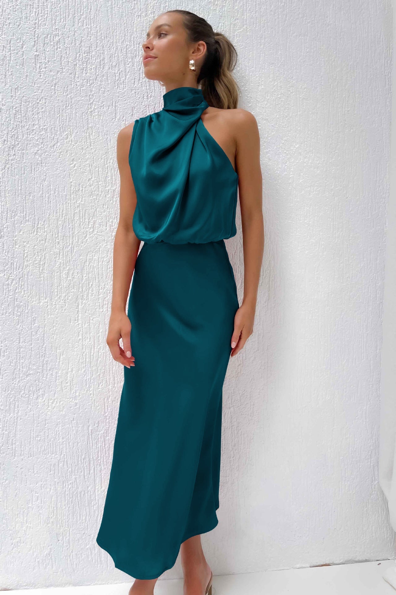 Carlina | Long Satin Dress with Halter Neck