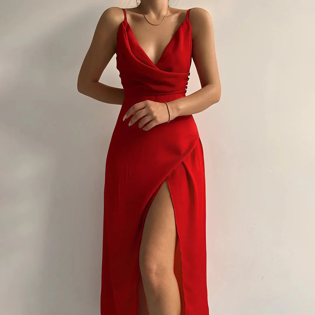 Cathleen Timeless Elegance