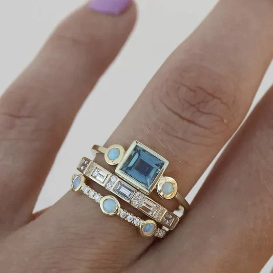 Vintage Style Blue Crystal Ring