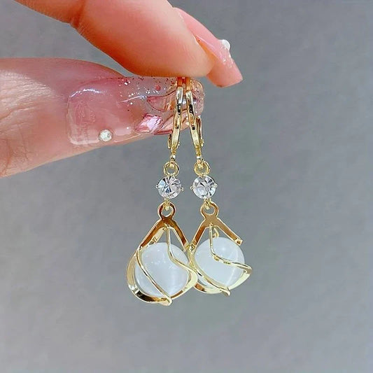 Vintage White and Gold Drop Earrings